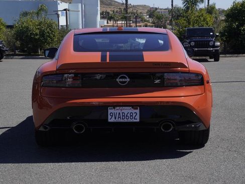 Used 2024 Nissan Z Performance w/ Heritage Edition image 5