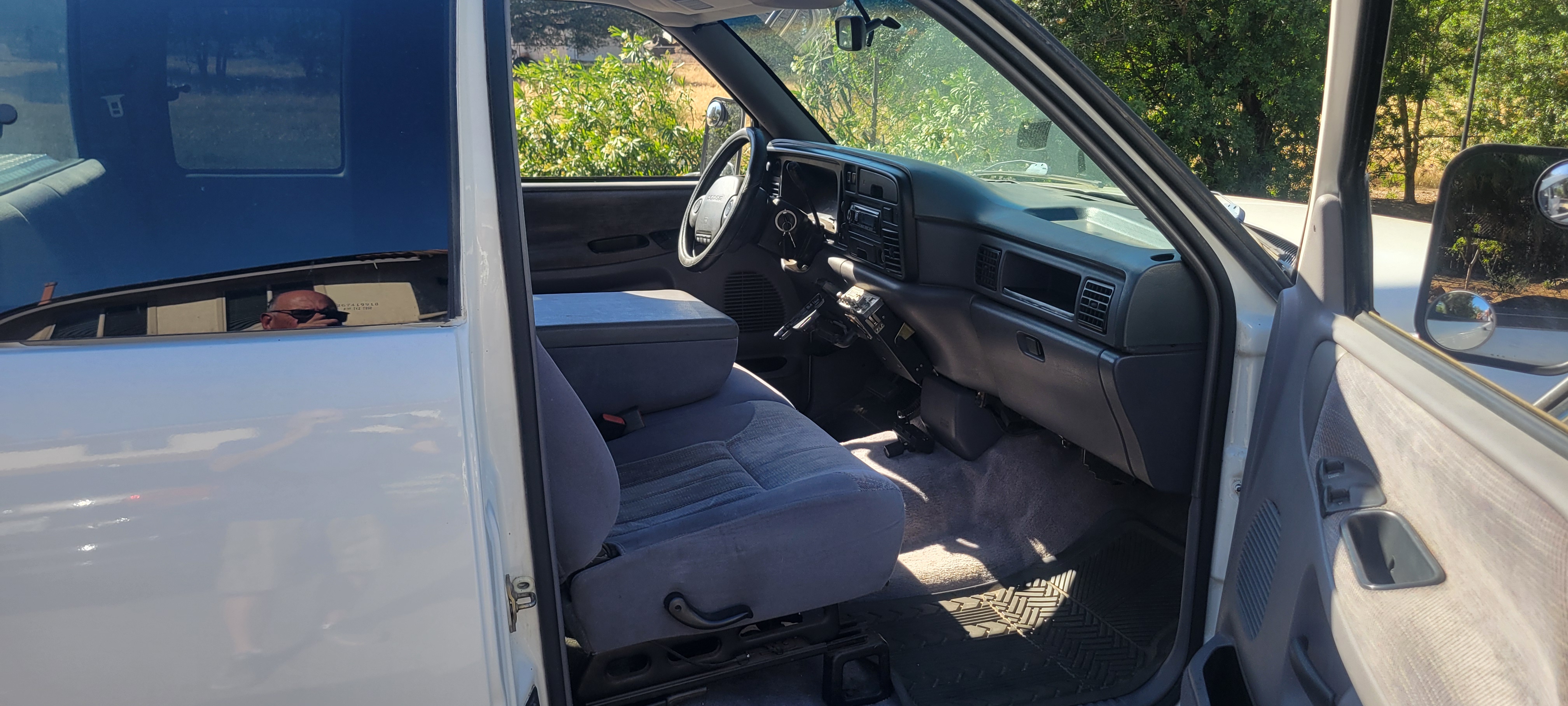Used 1997 Dodge Ram 2500 Truck 2WD Club Cab image 6