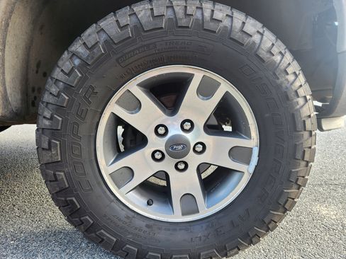 Used 2002 Ford F150 Short Bed 4D image 14