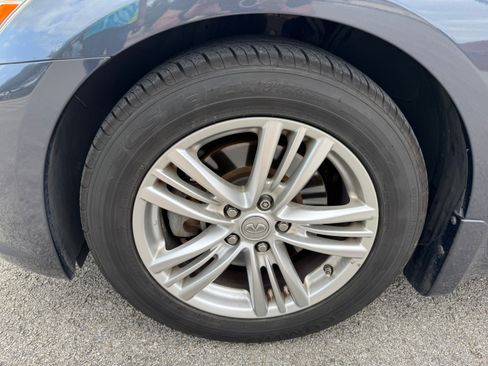 Used 2013 INFINITI G37 Journey w/ Premium Pkg image 31