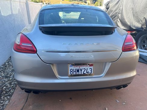 Used 2010 Porsche Panamera S image 4