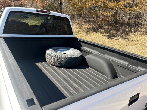 Used 1998 Chevrolet Silverado 1500 4x4 Regular Cab w/ Preferred Equipment Group 2 image 16