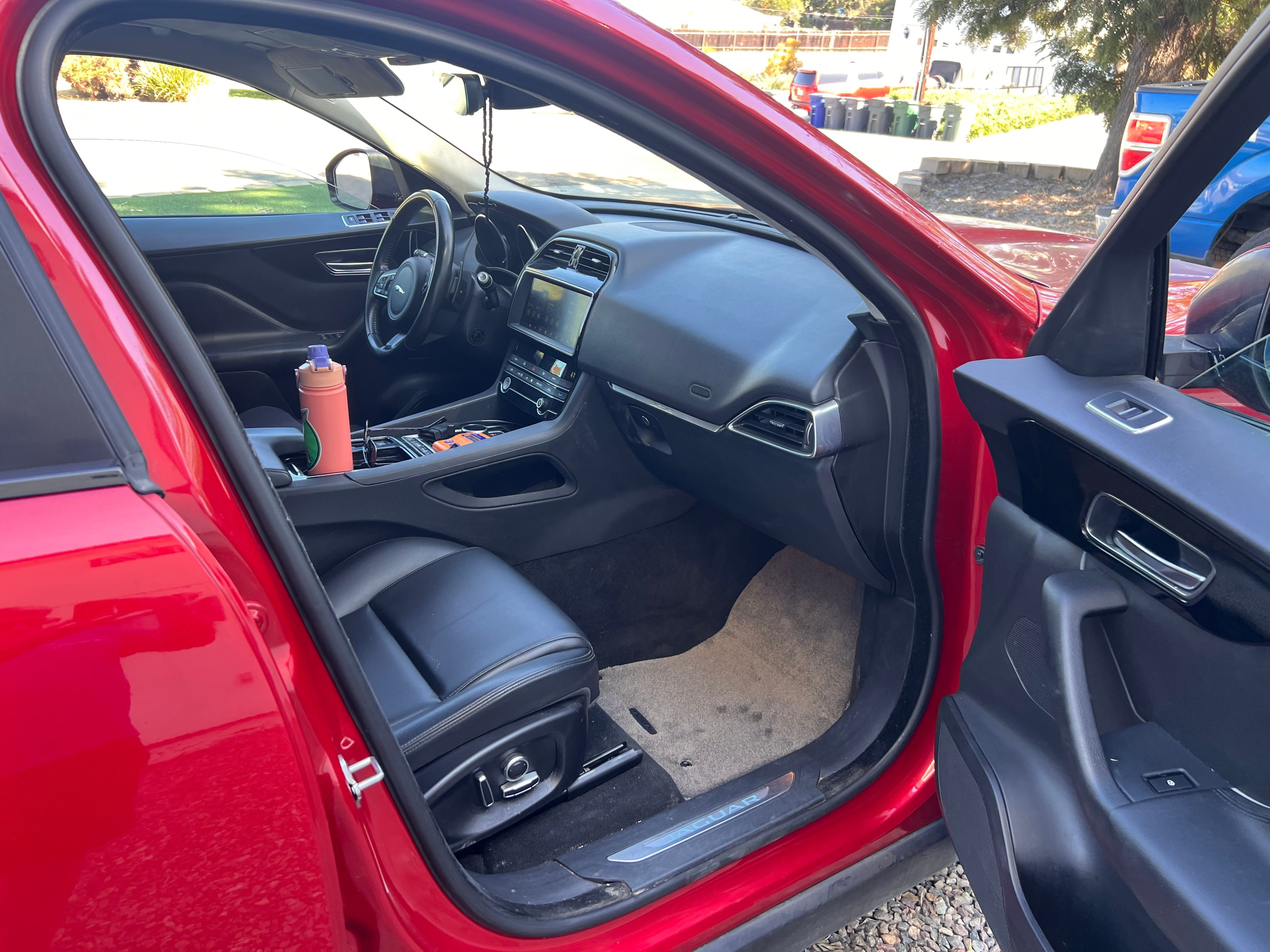 Used 2020 Jaguar F-PACE Premium AWD/4WD image 5