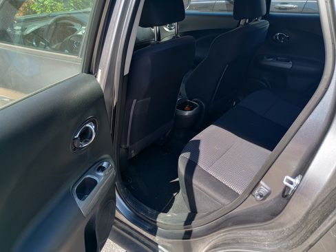 Used 2016 Nissan Juke S image 10