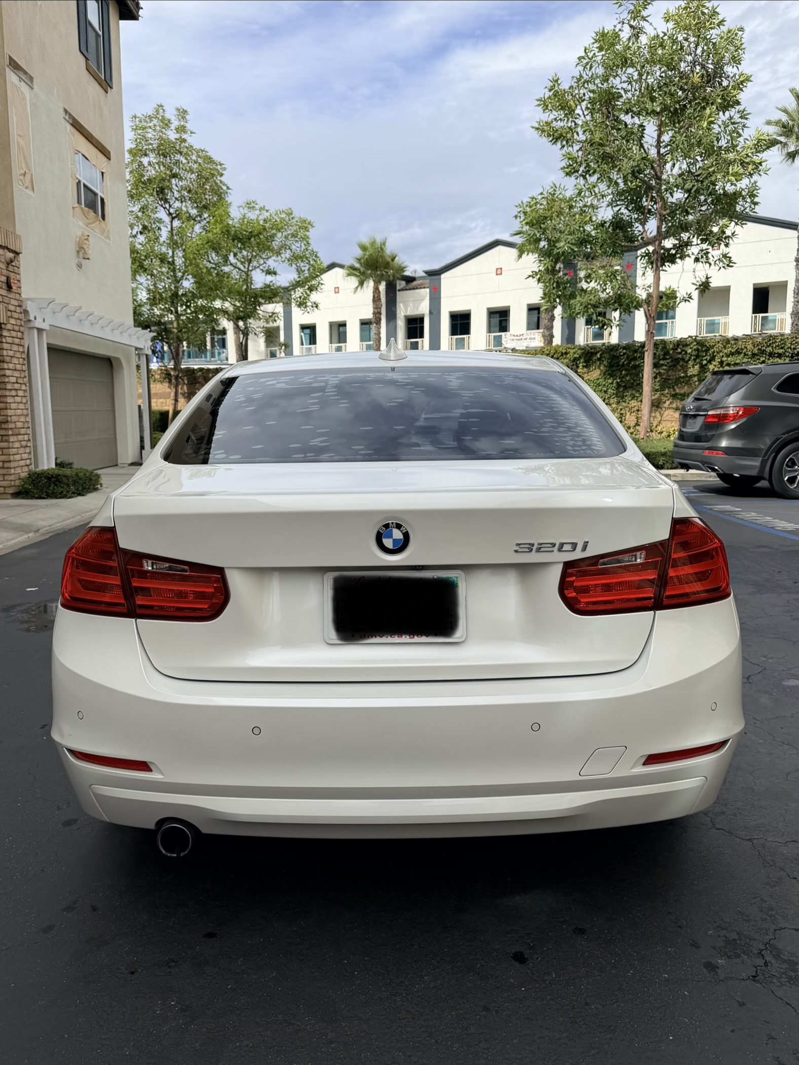 Used 2015 BMW 320i Sedan RWD image 8