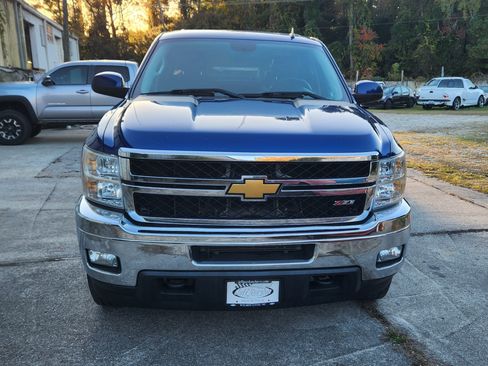 Used 2013 Chevrolet Silverado 2500 LTZ w/ LTZ Plus Package image 4