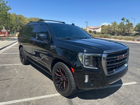 Used 2021 GMC Yukon AT4 w/ AT4 Premium Plus Package AWD/4WD image 2