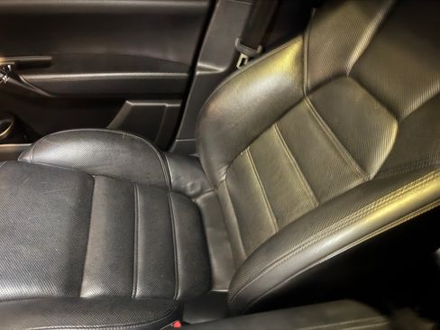 Used 2017 Porsche Cayenne S image 9