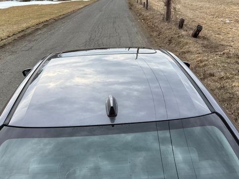 Used 2017 Honda Civic EX-L image 10