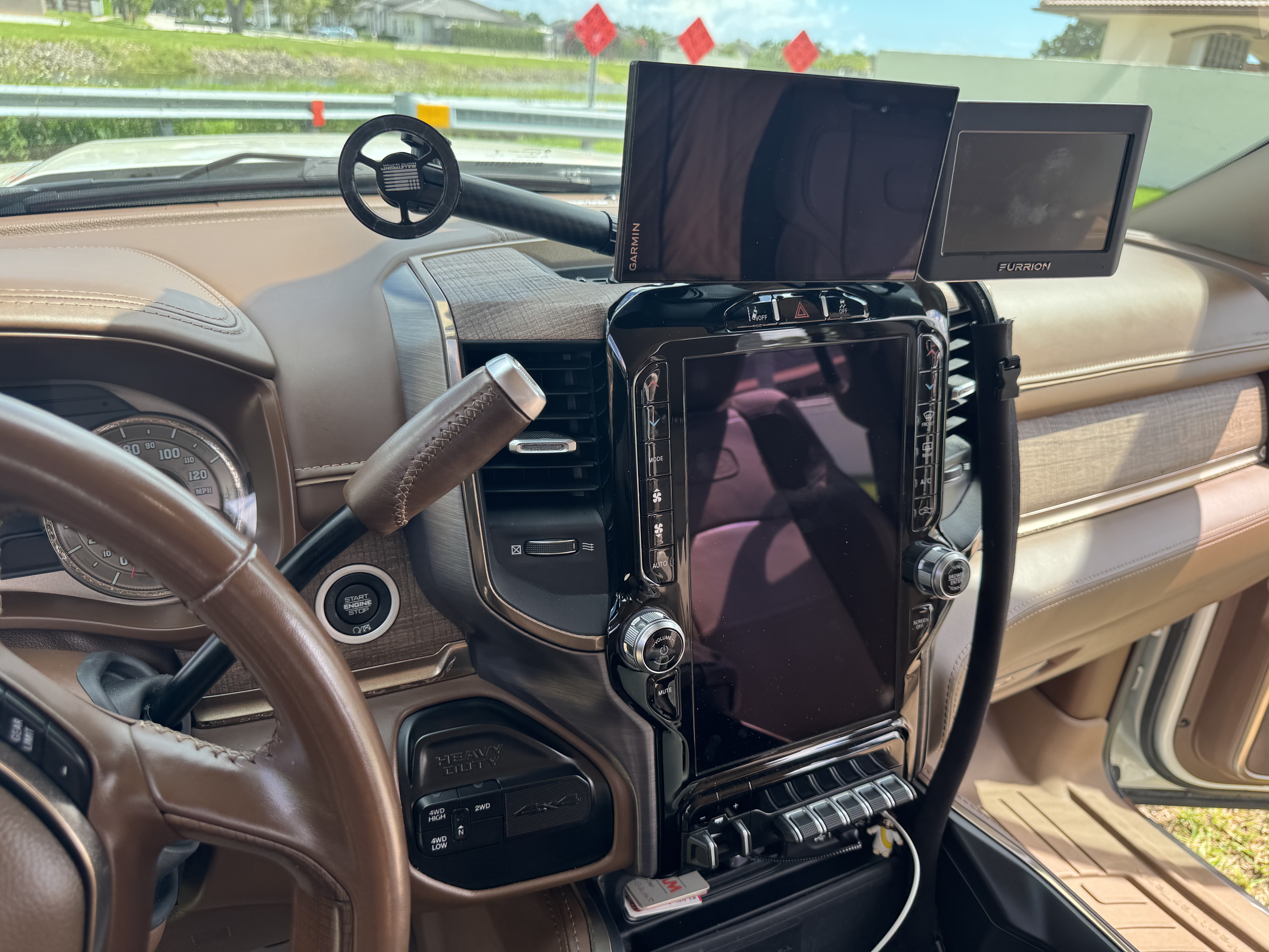 Used 2020 RAM 3500 Limited AWD/4WD image 12