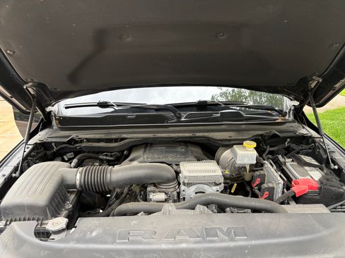 Used 2021 RAM 1500 Big Horn AWD/4WD image 4