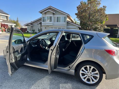 Used 2010 MAZDA MAZDA3 s Sport image 10