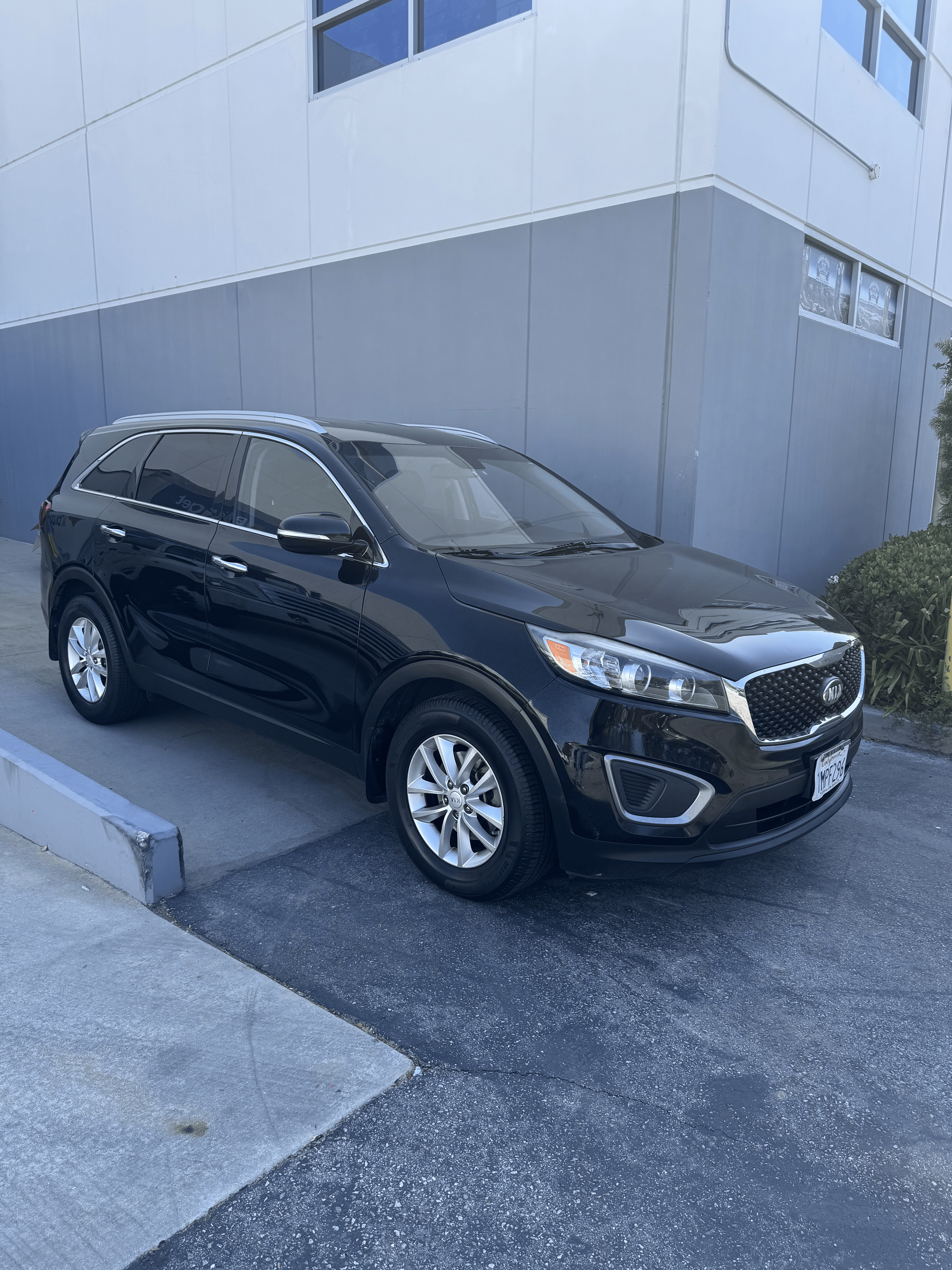 Used 2016 Kia Sorento LX FWD image 4