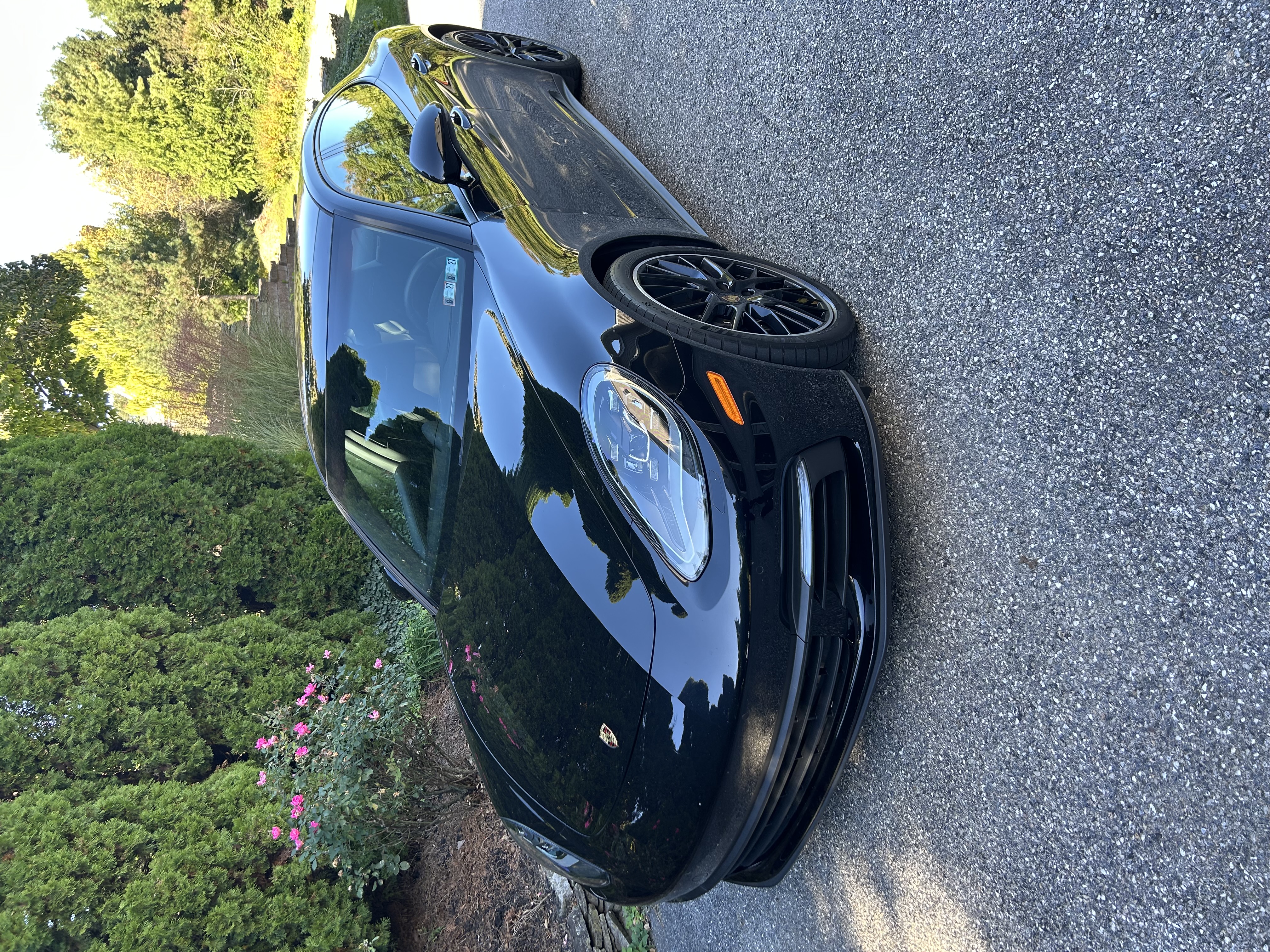 Used 2020 Porsche Panamera AWD/4WD image 2