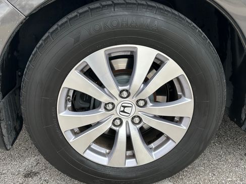 Used 2014 Honda Odyssey EX-L image 19