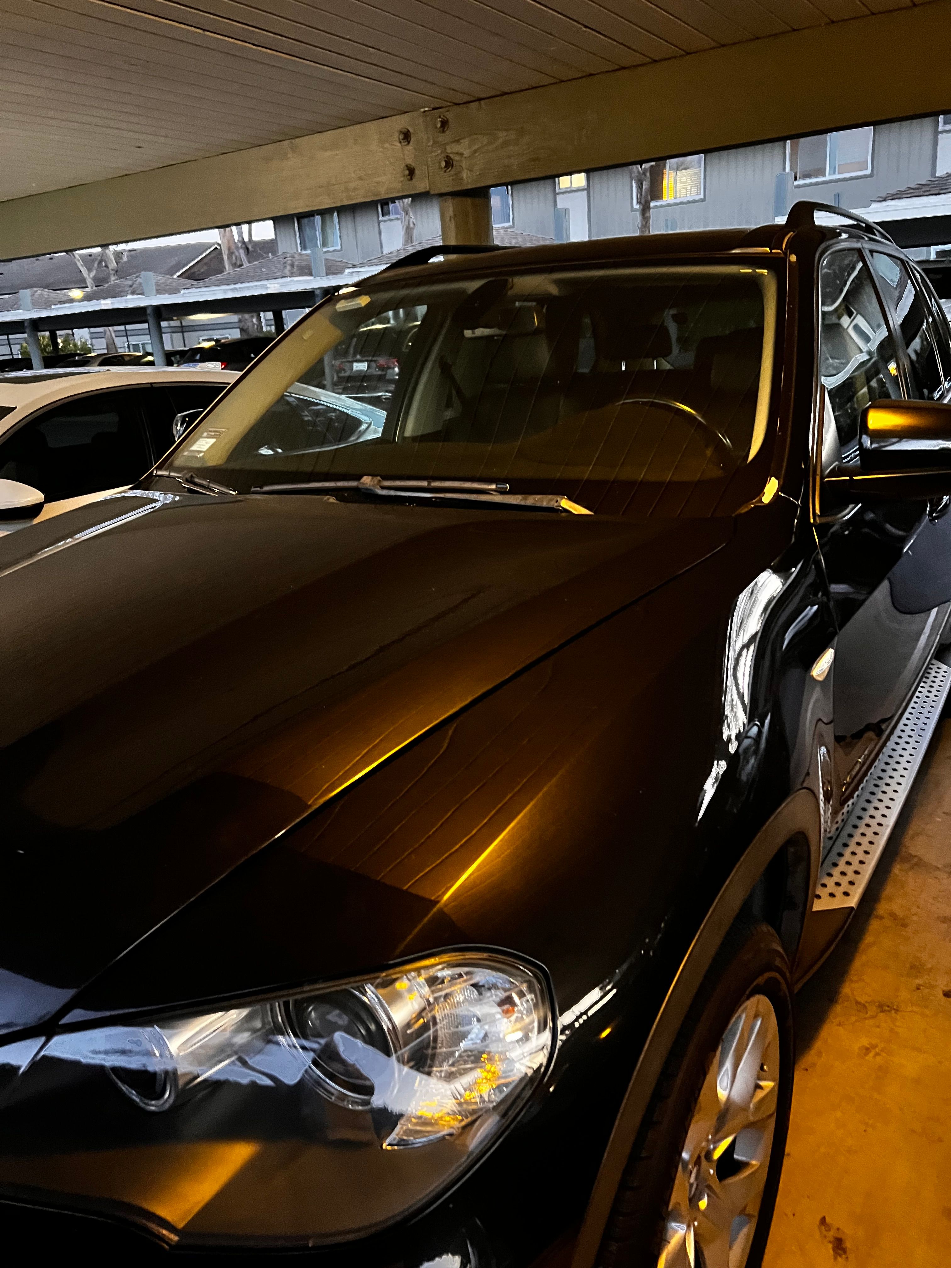 Used 2011 BMW X5 xDrive35i AWD/4WD image 1