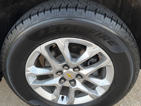 Used 2019 Chevrolet Traverse LS image 17