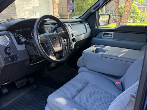 Used 2011 Ford F150 XLT w/ XLT Chrome Pkg AWD/4WD image 8