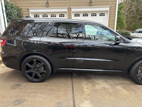 Used 2019 Dodge Durango R/T image 9