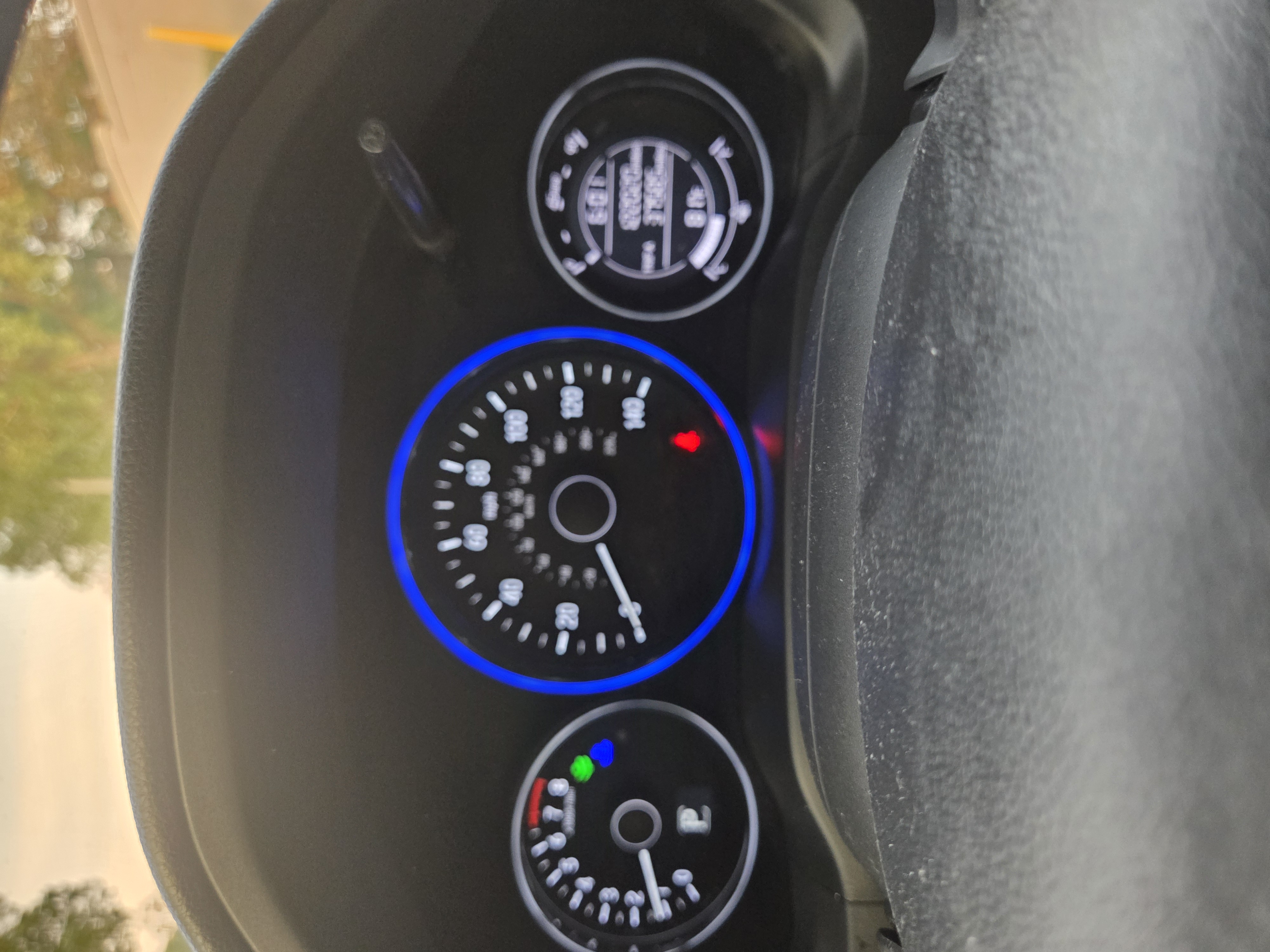 Used 2018 Honda HR-V EX image 8