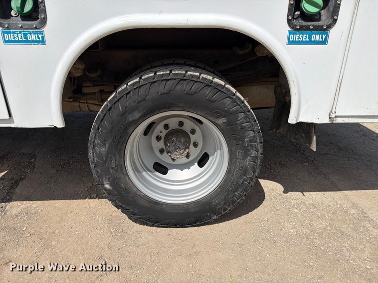 Used 2015 Ford F350 XL w/ Power Equipment Group AWD/4WD image 6