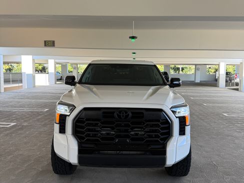 Used 2024 Toyota Tundra Limited image 1