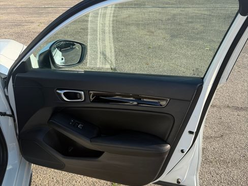 Used 2022 Honda Civic EX-L image 13