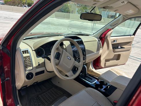 Used 2012 Ford Escape Limited FWD image 5