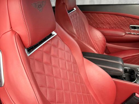 Used 2016 Bentley Continental GT V8 S image 26