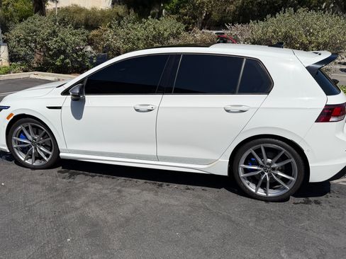 Used 2024 Volkswagen Golf R AWD/4WD image 2