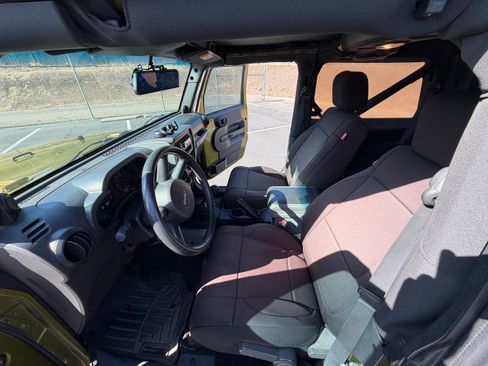 Used 2008 Jeep Wrangler X AWD/4WD image 12