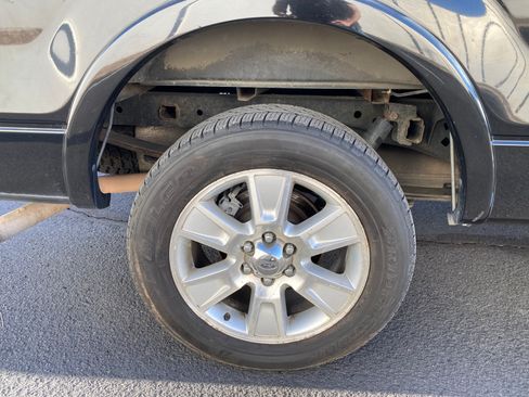 Used 2010 Ford F150 Lariat image 32