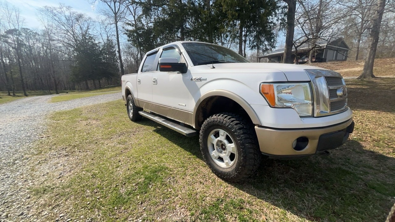 Used 2011 Ford F150 Lariat w/ Lariat Plus Pkg AWD/4WD image 1
