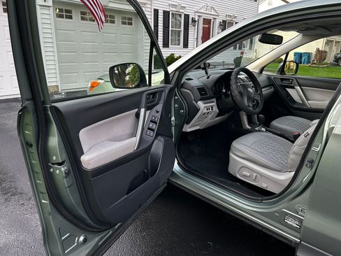 Used 2015 Subaru Forester 2.5i Premium w/ Popular Package #2 image 6