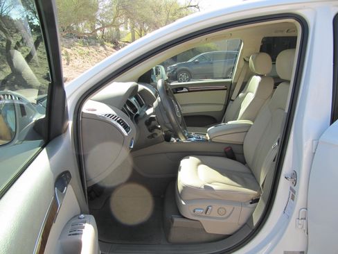 Used 2015 Audi Q7 3.0T Premium Plus image 12