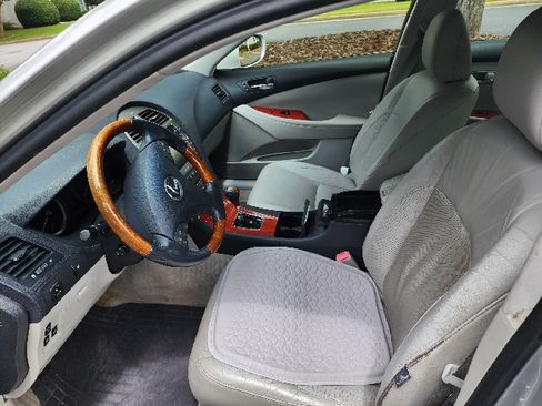 Used 2007 Lexus ES 350 FWD image 8