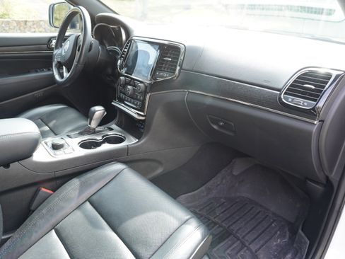 Used 2020 Jeep Grand Cherokee High Altitude image 11