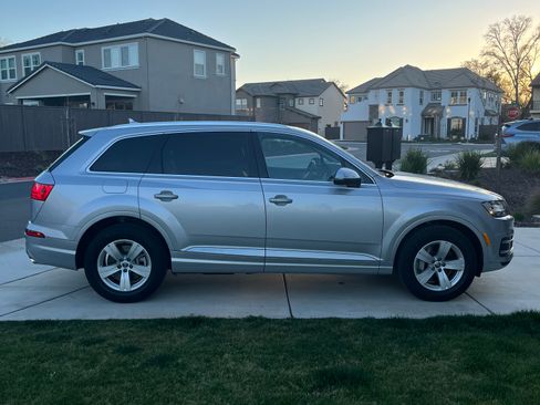 Used 2019 Audi Q7 2.0T Premium Plus w/ Premium Plus Package image 8