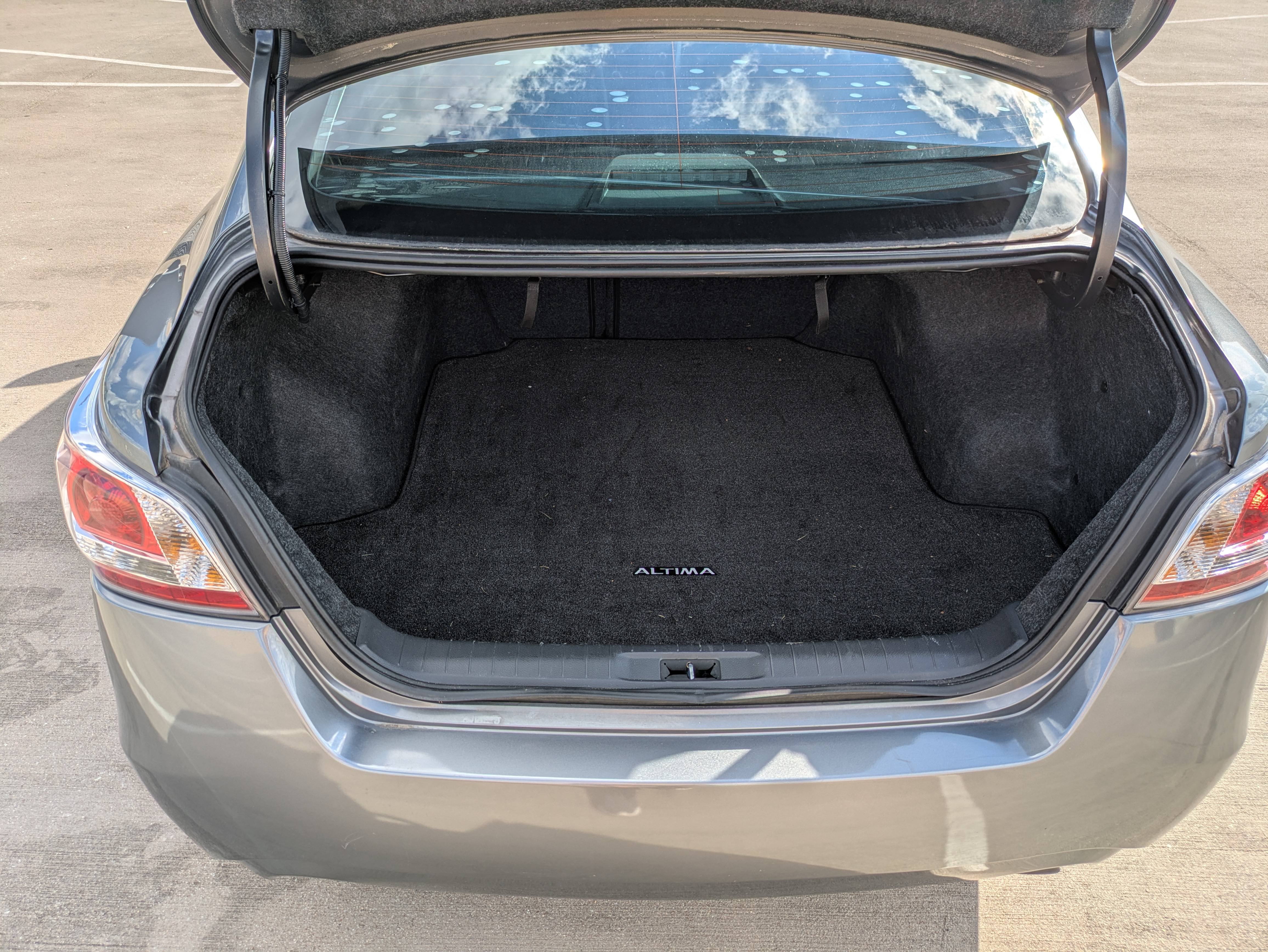 Used 2015 Nissan Altima 2.5 S w/ Power Driver Seat Package FWD image 17
