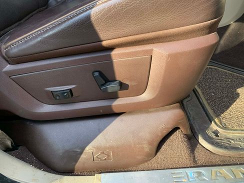 Used 2018 RAM 3500 Laramie Longhorn image 14