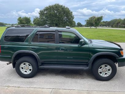 Used 1999 Toyota 4Runner SR5 w/ Upgrade Value Pkg 2