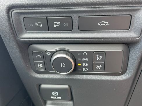 Used 2021 Ford F150 XLT w/ Equipment Group 302A High RWD image 25