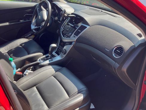Used 2012 Chevrolet Cruze LT w/ RS Package FWD image 5