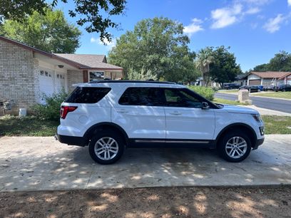 Used 2016 Ford Explorer XLT w/ Equipment Group 202A