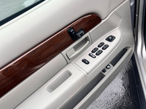 Used 2003 Mercury Grand Marquis LS image 11