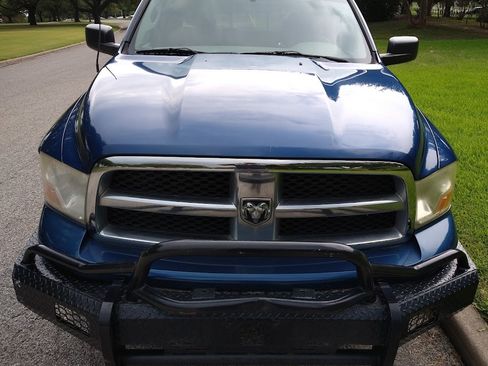 Used 2009 Dodge Ram 1500 Truck SLT image 9