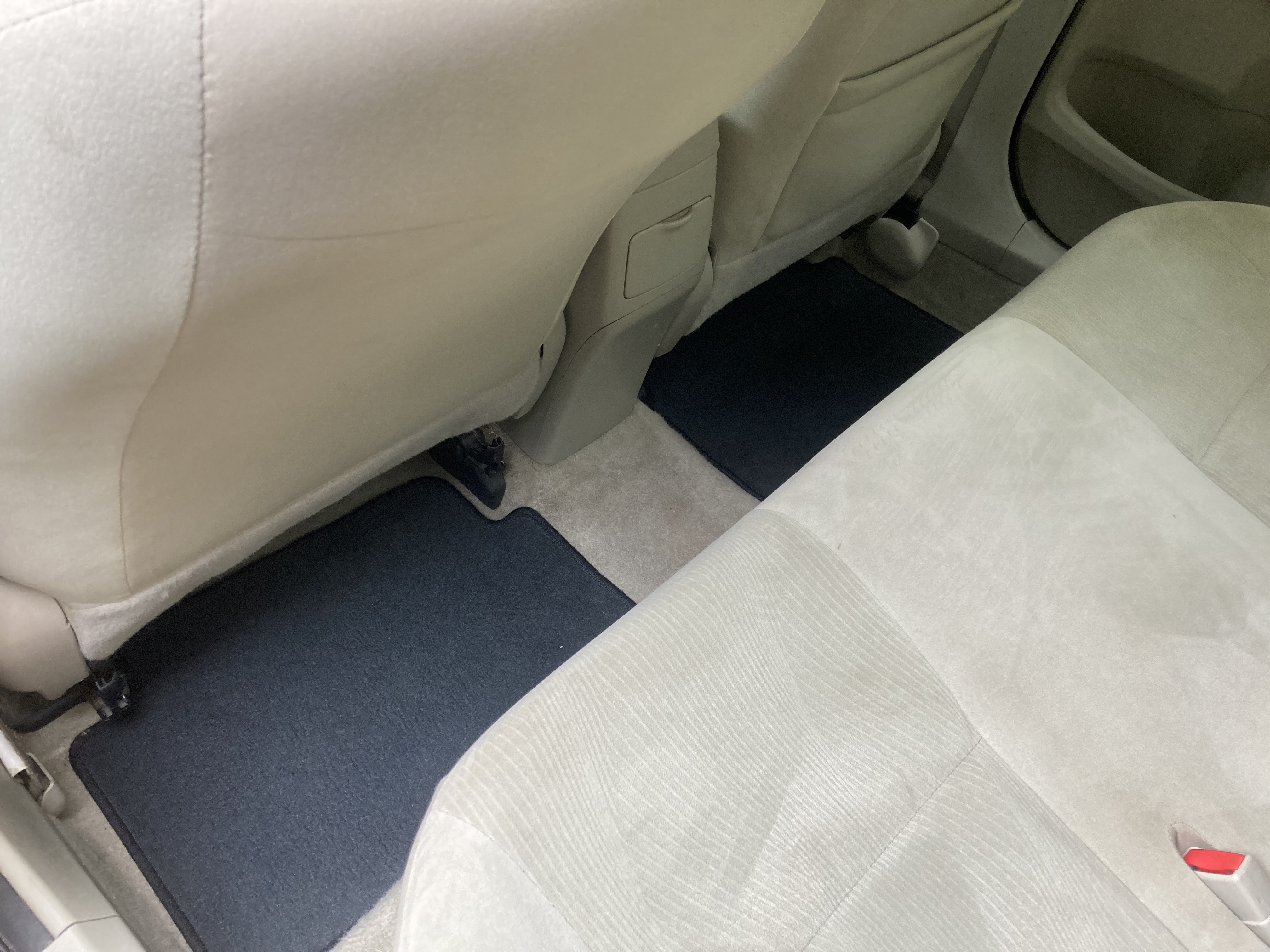 Used 2013 Toyota Corolla LE Special Edition FWD image 15