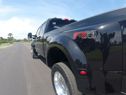 Used 2020 Ford F450 Platinum w/ FX4 Off-Road Package image 12