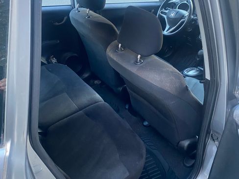 Used 2010 Honda Fit Sport image 13