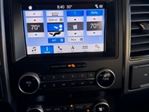 Used 2019 Ford Expedition Platinum image 10